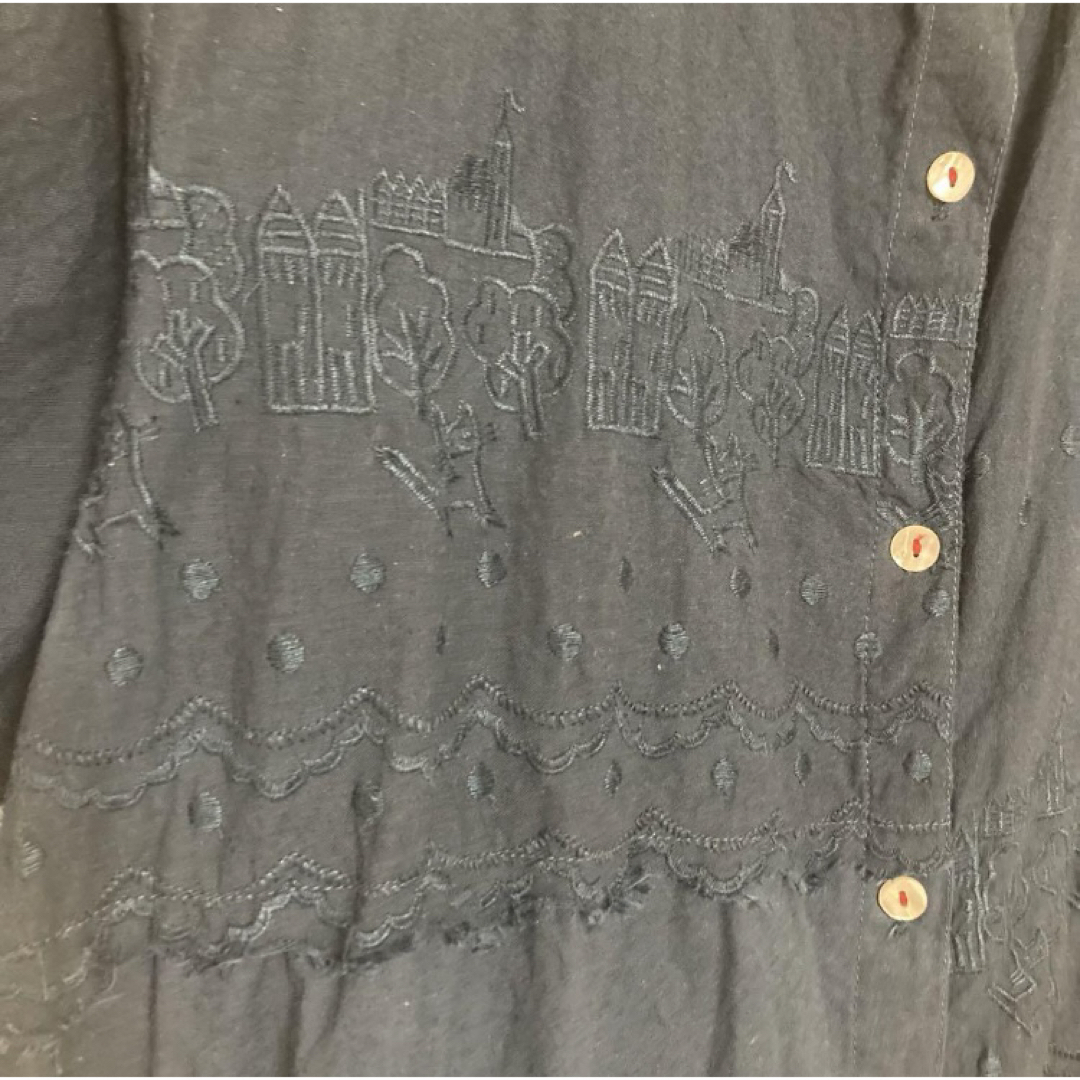 【レトロ】 シャツワンピ　ロング　シャツ　インド製　マタニティ　刺繍 レディースのトップス(シャツ/ブラウス(半袖/袖なし))の商品写真