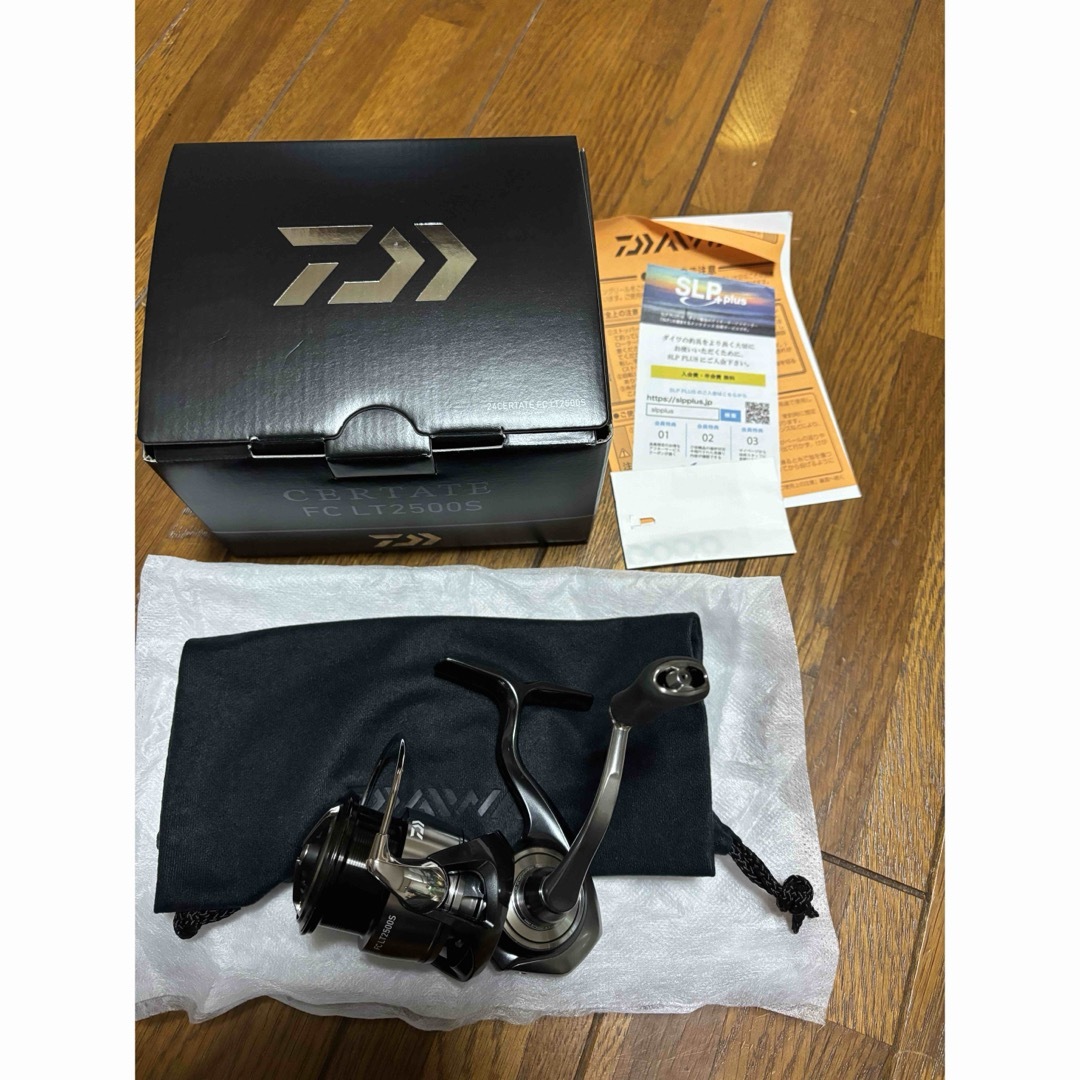 DAIWA(ダイワ)の（極美品）ダイワ 24セルテート FC LT2500S スポーツ/アウトドアのフィッシング(リール)の商品写真