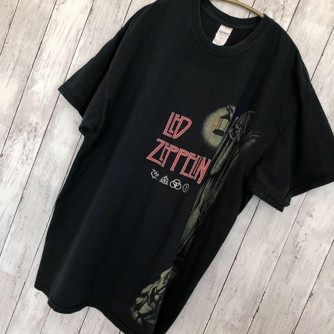 MUSIC TEE(ミュージックティー)のレッドツェッペリン　サイズＸＬ　黒ブラック半袖Ｔシャツ　人気デザイン　メンズ古着 メンズのトップス(Tシャツ/カットソー(半袖/袖なし))の商品写真