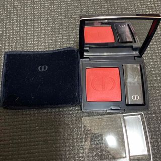 ディオール(Dior)のほぼ新品　　DIOR チーク　rougeblush 999 パウダーチーク(チーク)