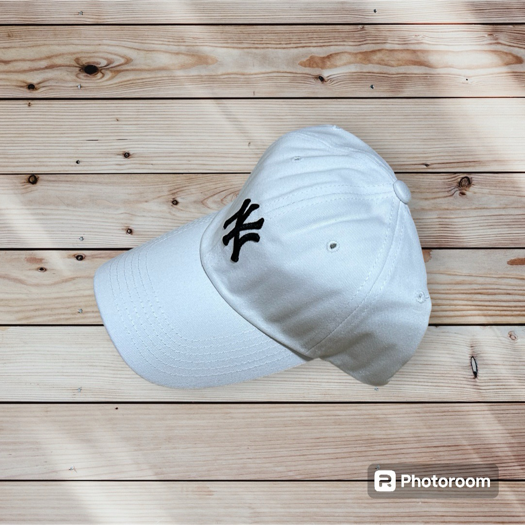 ☆早い者勝ち☆NYロゴ キャップ FREE SIZE ホワイト レディースの帽子(キャップ)の商品写真