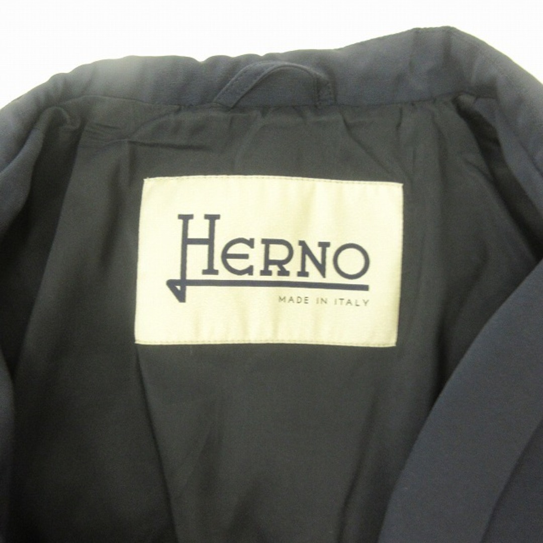 HERNO(ヘルノ)のヘルノ チェスターコート スナップボタン ハンガー付 紺 44 約L STK レディースのジャケット/アウター(ロングコート)の商品写真