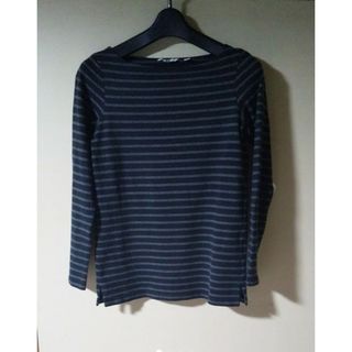 ユニクロ(UNIQLO)のUNIQLO　ボートネックボーダーカットソー(カットソー(長袖/七分))