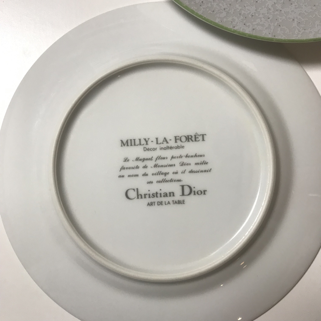 Christian Dior(クリスチャンディオール)のクリスチャンディオールケーキ皿2枚セット インテリア/住まい/日用品のキッチン/食器(食器)の商品写真