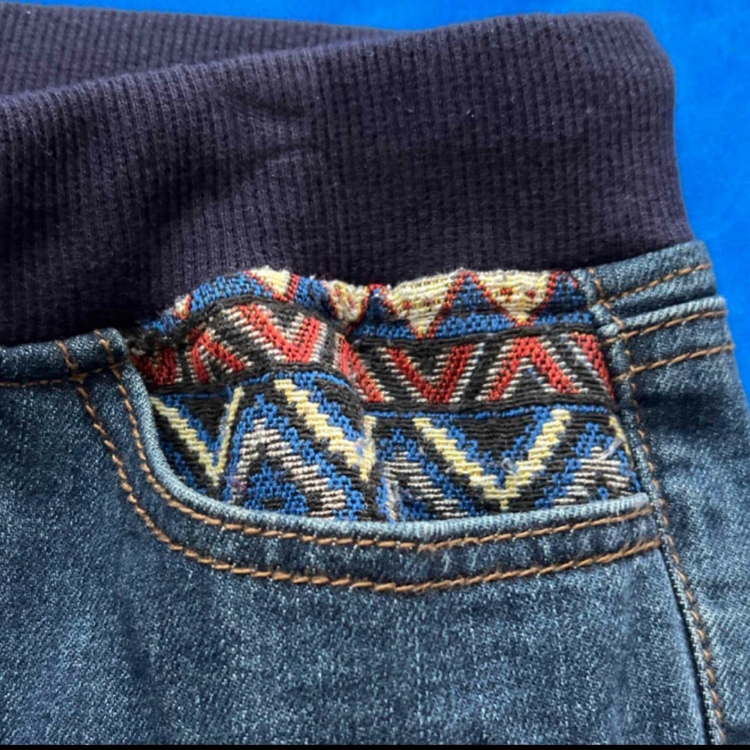 titicaca(チチカカ)のラキ様へ❣️🤩チチカカ🤩ジーンズ　刺繍　ダメージ加工　Mサイズ レディースのパンツ(デニム/ジーンズ)の商品写真