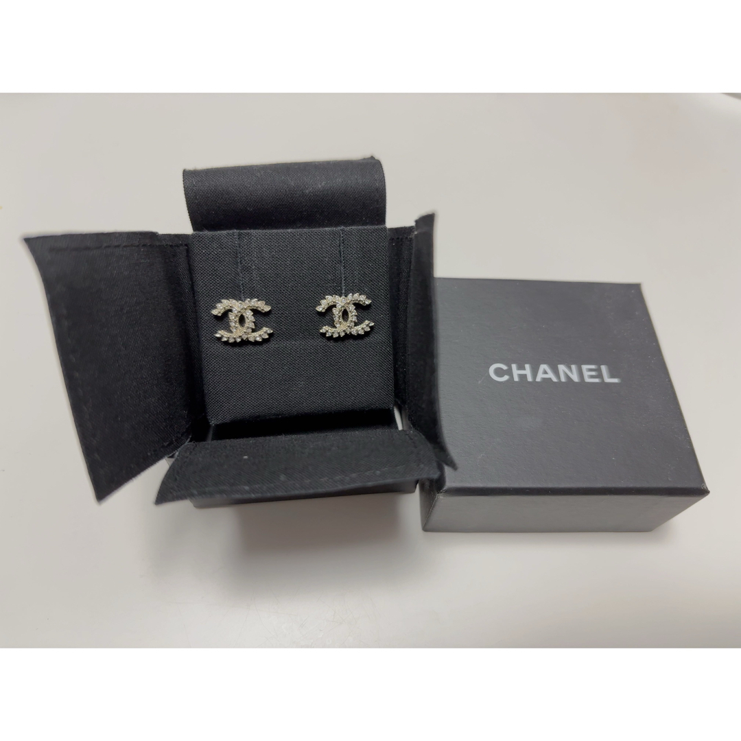 CHANEL(シャネル)のシャネル　ピアス　正規品 レディースのアクセサリー(ピアス)の商品写真