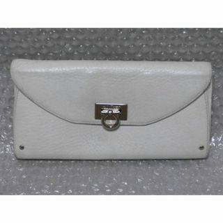 サルヴァトーレフェラガモ(Salvatore Ferragamo)のフェラガモ　財布　A444　ホワイト　白色　(財布)