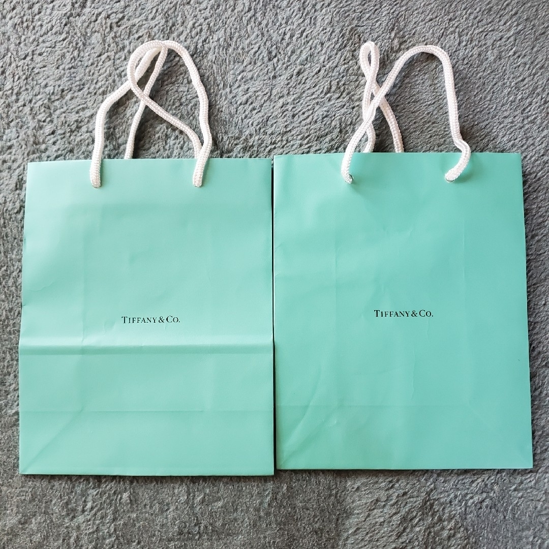 Tiffany & Co.(ティファニー)のショッパーバッグ ( ティファニー ) レディースのバッグ(ショップ袋)の商品写真