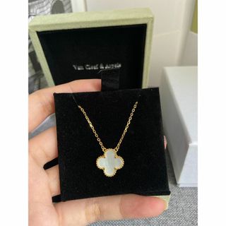 ヴァンクリーフアンドアーペル(Van Cleef & Arpels)のヴァンクリーフ&アーペル　ヴィンテージアルハンブラネックレス(ネックレス)