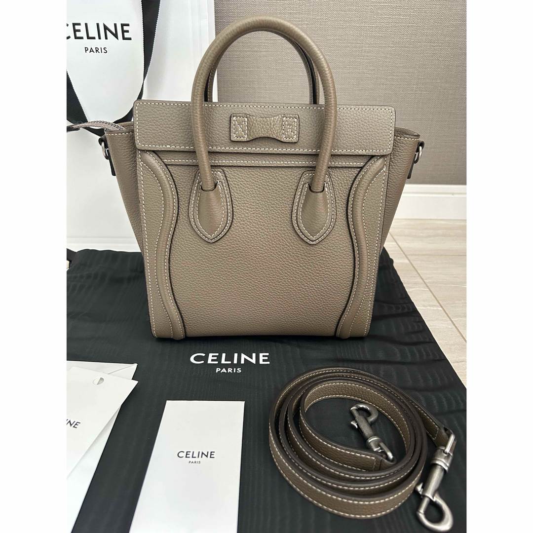 celine(セリーヌ)の再値下げ❗️【極美品】CELINE  セリーヌ　ラゲージ　ナノ　スリ　新ロゴ レディースのバッグ(ショルダーバッグ)の商品写真