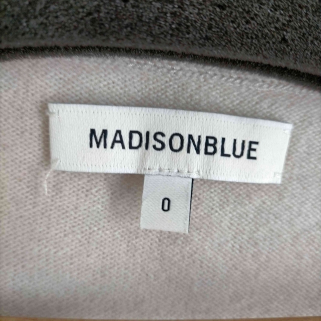 MADISONBLUE(マディソンブルー)のMADISONBLUE(マディソンブルー) カシミヤ100% Vネックニット レディースのトップス(ニット/セーター)の商品写真