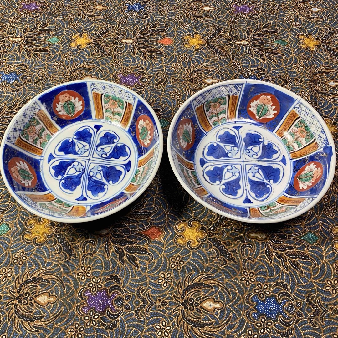 状態良好　大正、昭和初期時代　手描き　色絵鉢　2枚　作者不明　金線入り ハンドメイドの生活雑貨(食器)の商品写真
