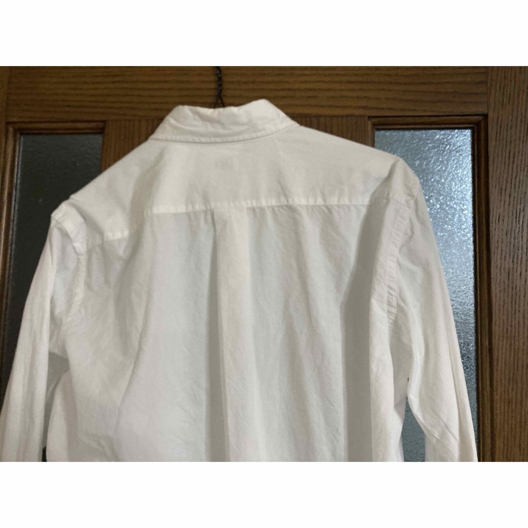 UNIQLO(ユニクロ)のユニクロ(UNIQLO) 襟付き シャツ 長袖 白 Mサイズ メンズのトップス(シャツ)の商品写真
