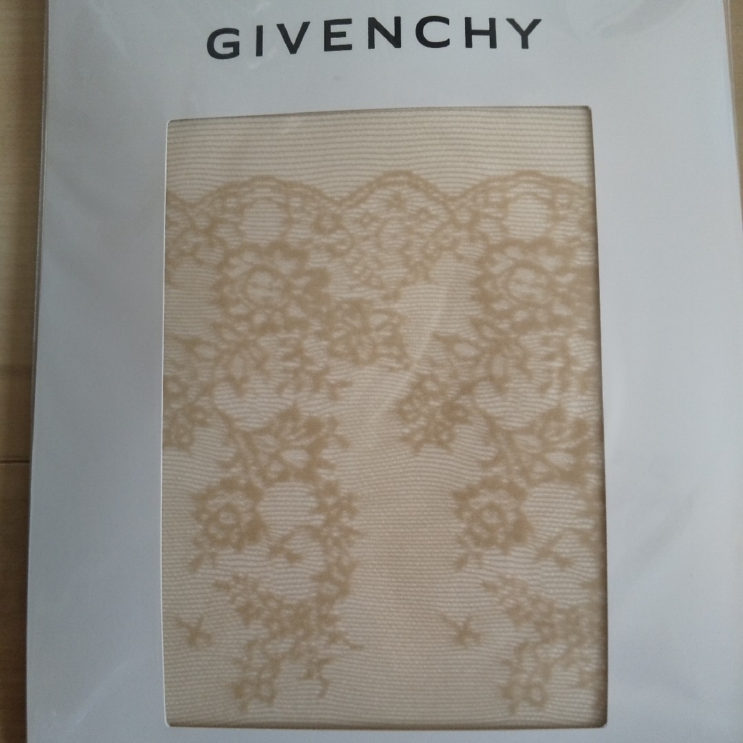 GIVENCHY(ジバンシィ)の☆新品☆GIVENCHY☆M~L☆ストッキング レディースのレッグウェア(タイツ/ストッキング)の商品写真