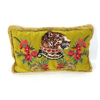Gucci - グッチ GUCCI タイガー 虎 アニマル 横型 刺繍 ピロー 枕 Gucci - グッチ GUCCI タイガー 虎 アニマル 横型 刺繍 ピロー 枕