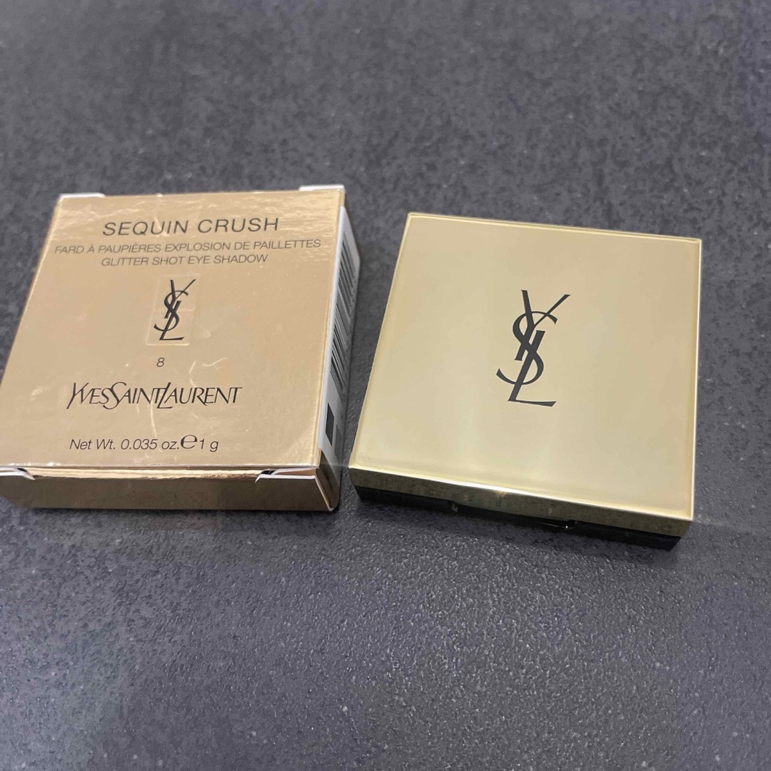 Yves Saint Laurent Beaute(イヴサンローランボーテ)のYVE  SANT  LAURENT イヴ・サンローラン アイシャドウ コスメ/美容のベースメイク/化粧品(アイシャドウ)の商品写真