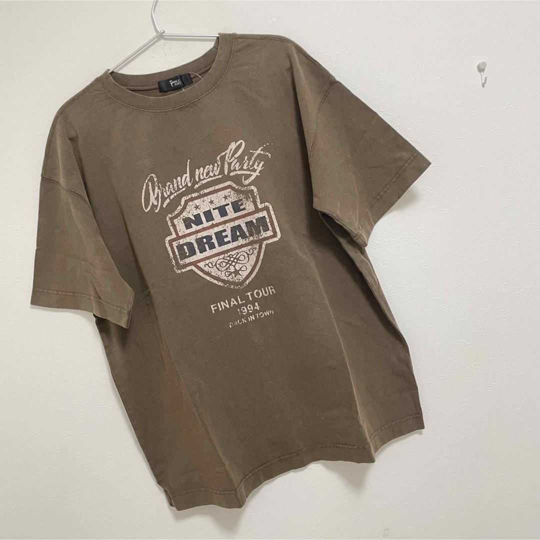 綿100％ヴィンテージ風グラフィックプリントTシャツ シックスタイル レディースのトップス(Tシャツ(半袖/袖なし))の商品写真