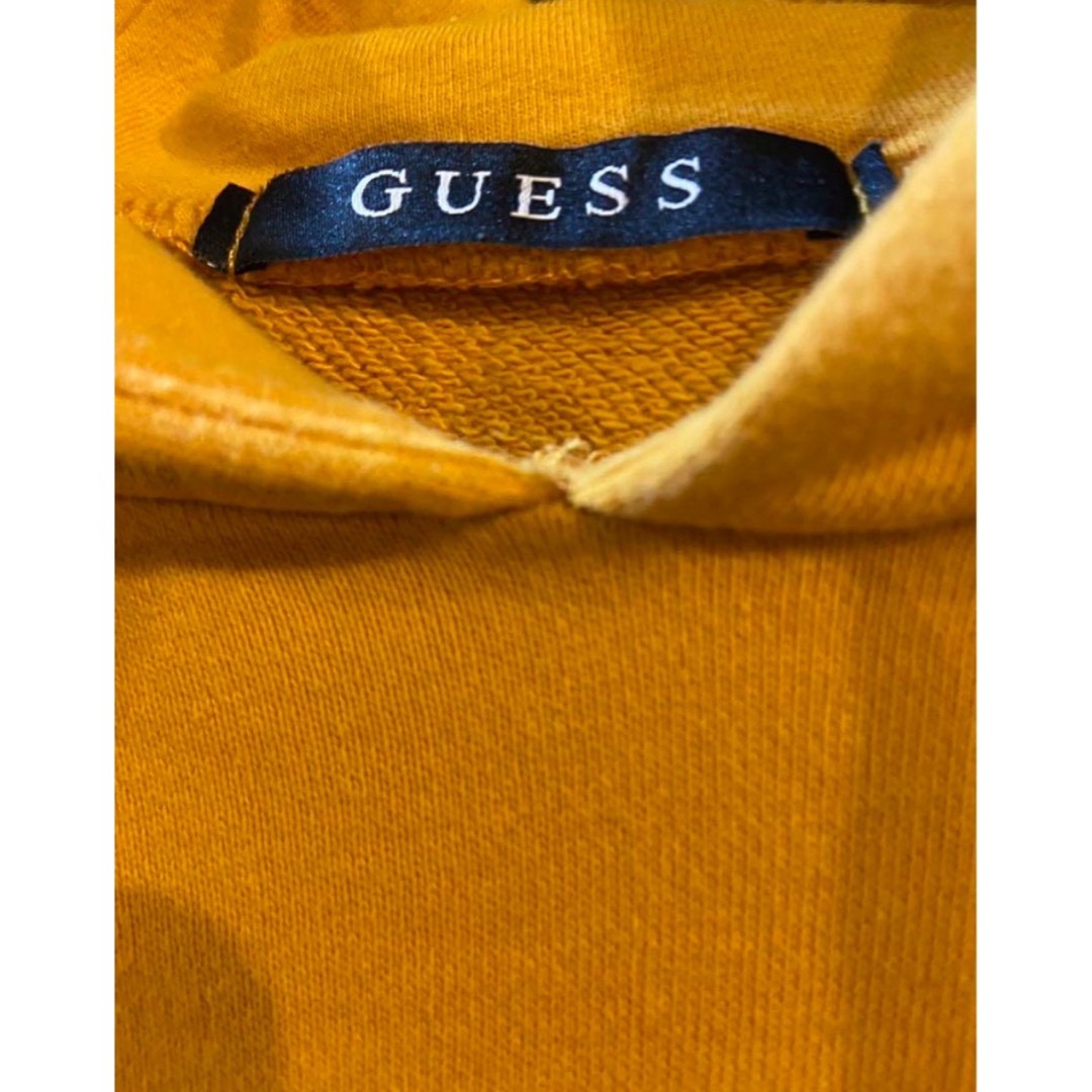 GUESS(ゲス)の@ GUESS ゲス パーカー プルオーバー マスタード イエロー フーデッド メンズのトップス(パーカー)の商品写真