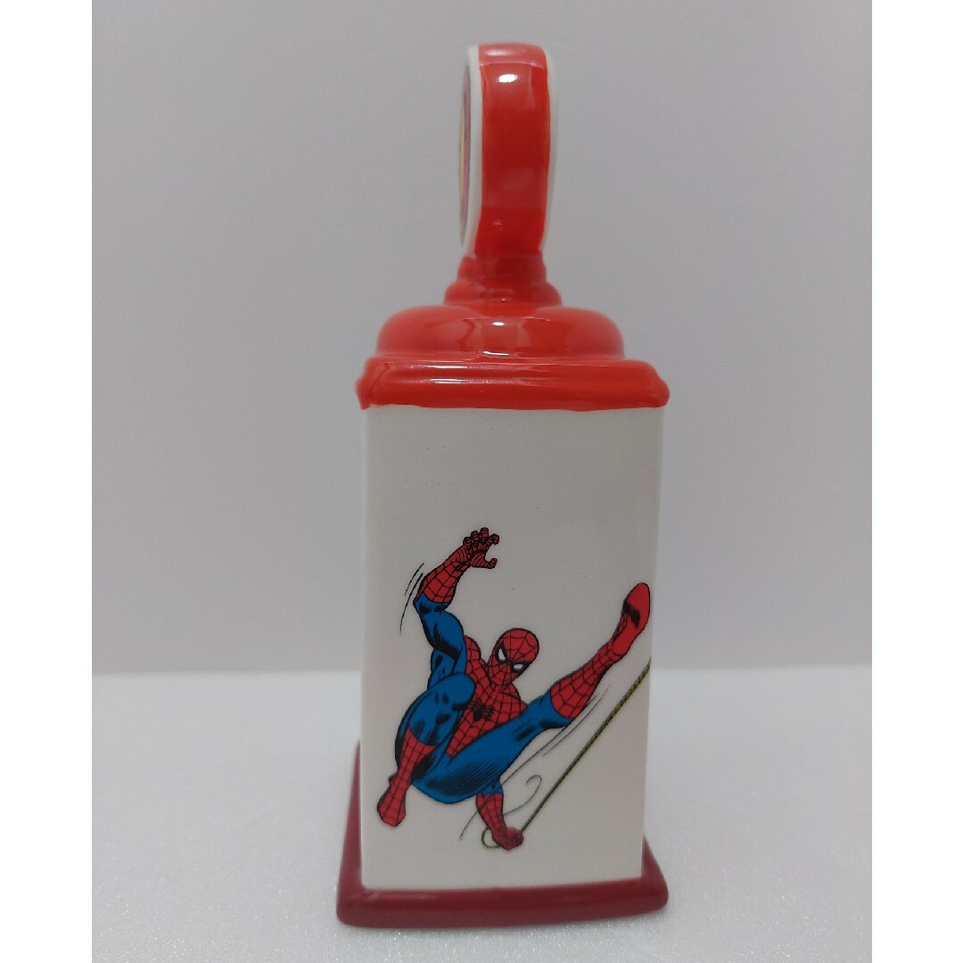 MARVEL(マーベル)のmarble　マーベル　スパイダーマン　陶器　貯金箱 エンタメ/ホビーのおもちゃ/ぬいぐるみ(キャラクターグッズ)の商品写真