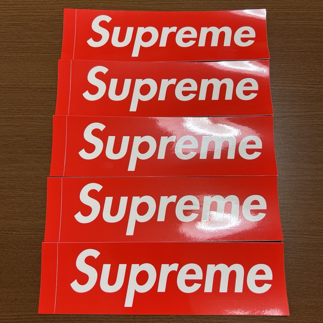 Supreme(シュプリーム)のSupreme ステッカー 5枚 自動車/バイクのバイク(ステッカー)の商品写真