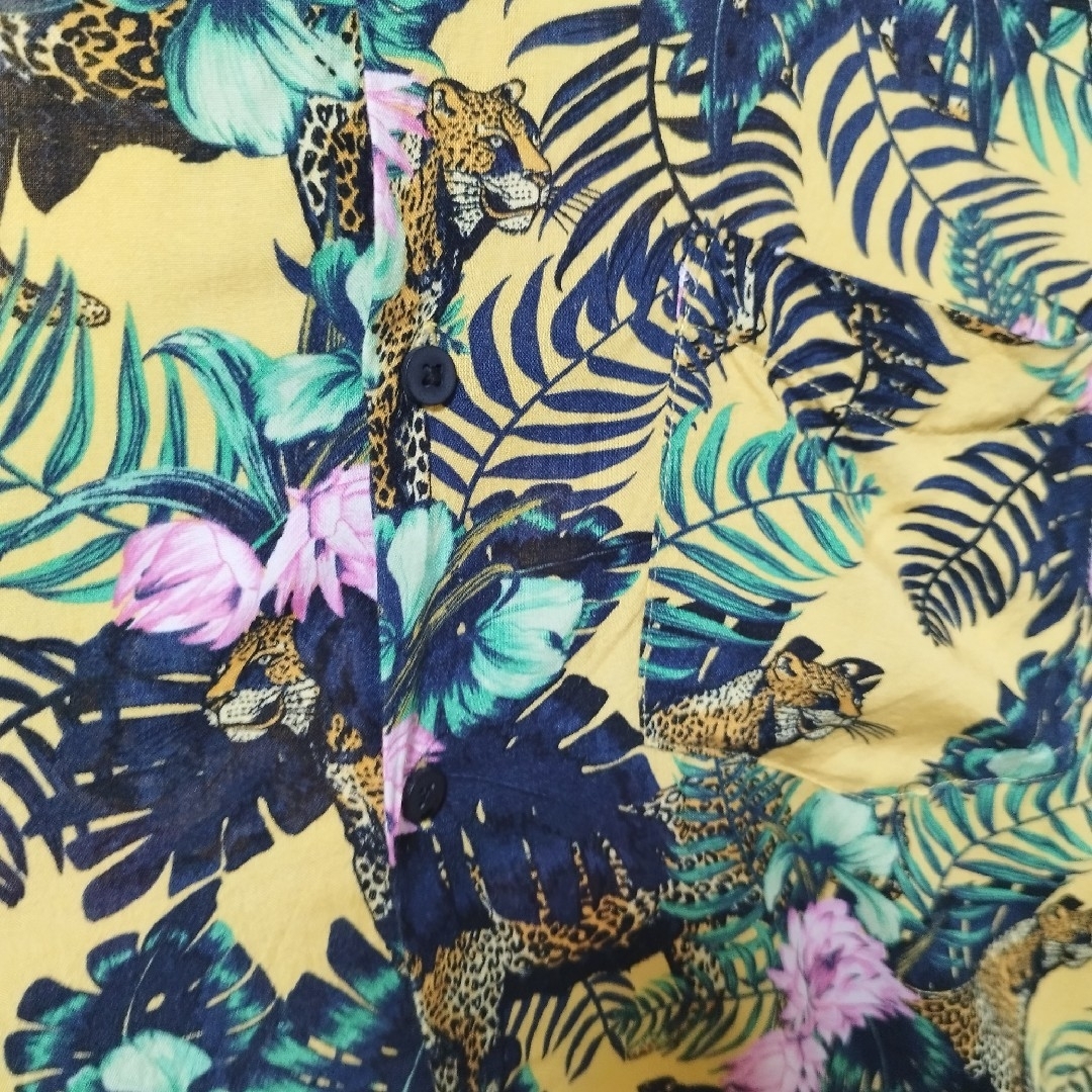 H&M(エイチアンドエム)の【H&M DIVIDED】Leopard Aloha Shirt　D995 メンズのトップス(シャツ)の商品写真