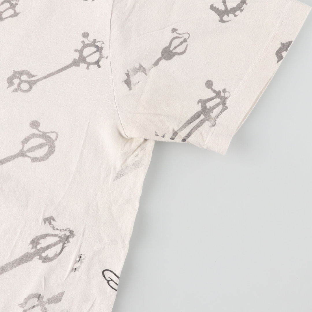 古着 KINGDOM HEARTS キングダムハーツ 総柄 大判プリント キャラクタープリントTシャツ ハイチ製 メンズXL /eaa443420 メンズのトップス(Tシャツ/カットソー(半袖/袖なし))の商品写真