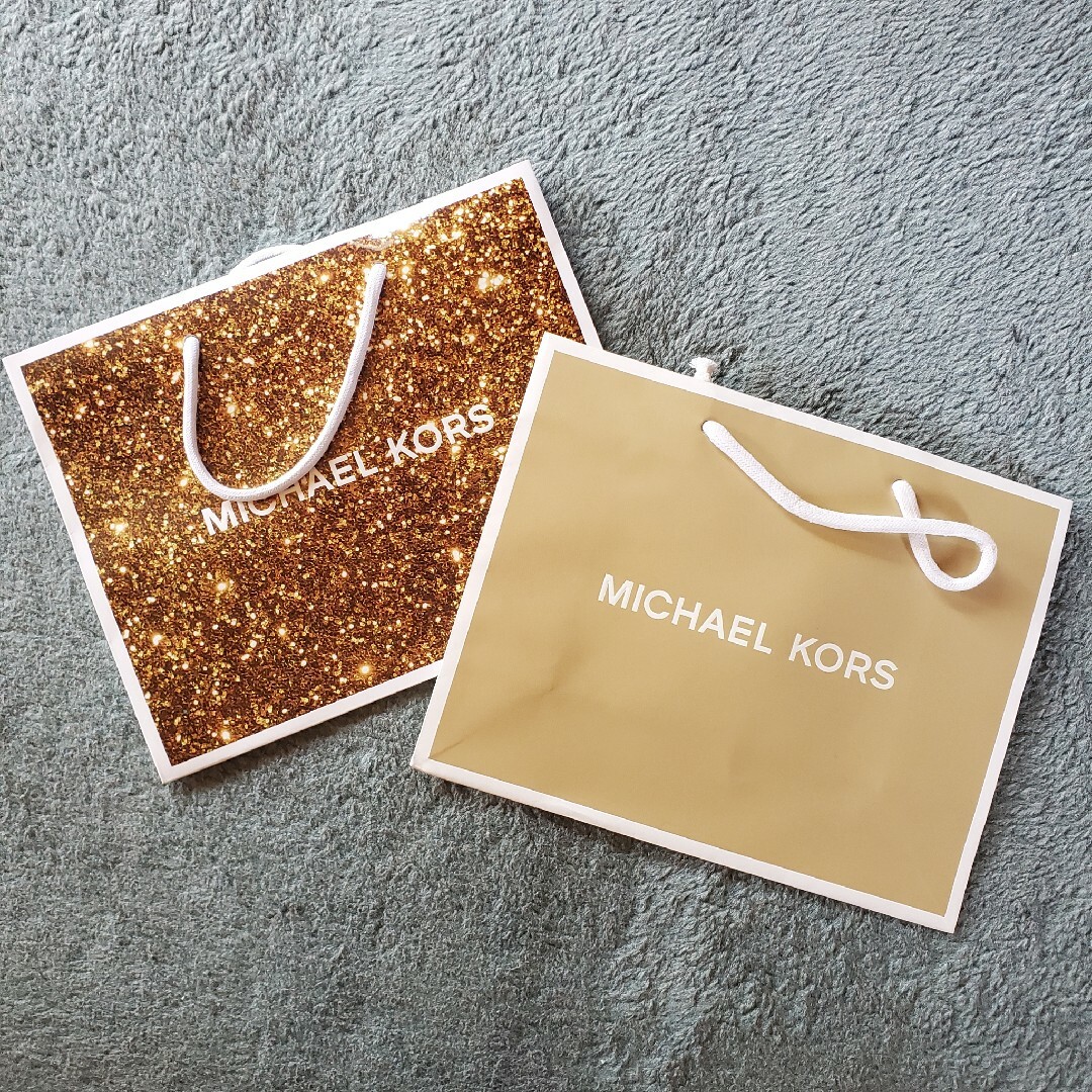 Michael Kors(マイケルコース)のショッパーバッグ ( MICHAEL KORS ) レディースのバッグ(ショップ袋)の商品写真