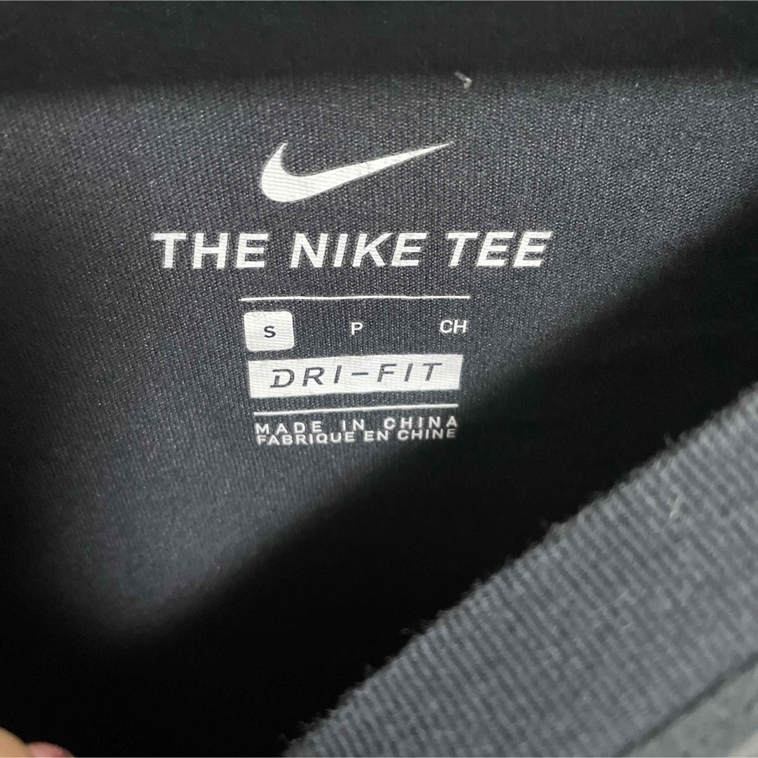 NIKE(ナイキ)のNIKE ナイキ　Tシャツ　半袖　S  メンズのトップス(Tシャツ/カットソー(半袖/袖なし))の商品写真