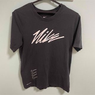 ナイキ(NIKE)のNIKE ナイキ　Tシャツ　半袖　S (Tシャツ/カットソー(半袖/袖なし))