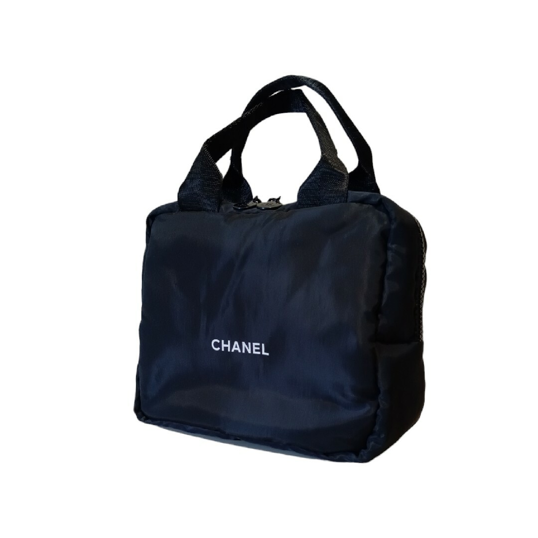 CHANEL(シャネル)のCHANEL ミニハンドバッグ　ノベルティ レディースのバッグ(ハンドバッグ)の商品写真