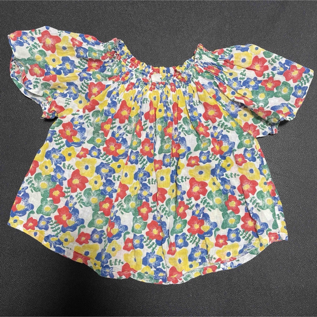 キッズ　半袖　チュニック　95 花柄　夏服　女の子 キッズ/ベビー/マタニティのキッズ服女の子用(90cm~)(Tシャツ/カットソー)の商品写真