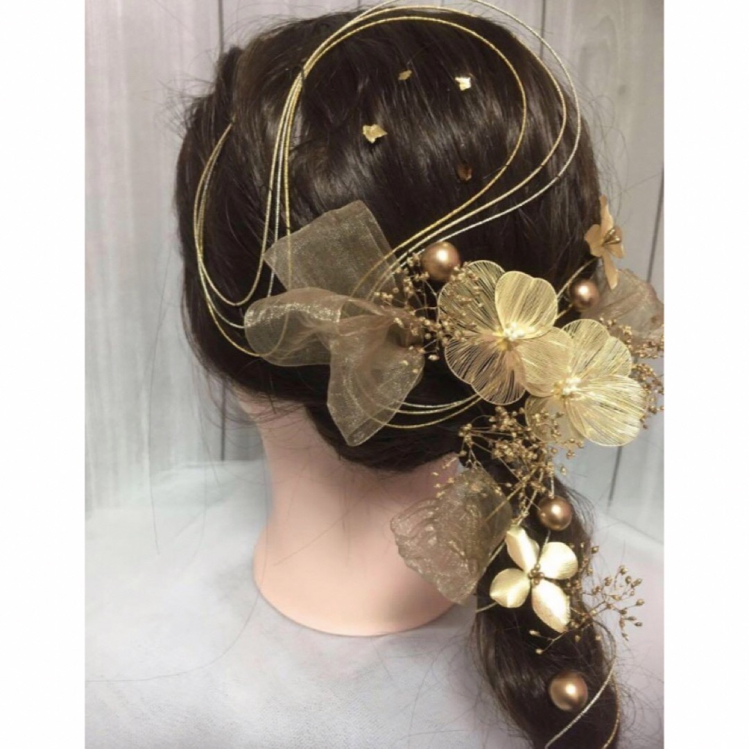 再販　髪飾り　ヘッドドレス　ドライフラワー　水引　リボン　金　結婚式　成人式 レディースのヘアアクセサリー(その他)の商品写真