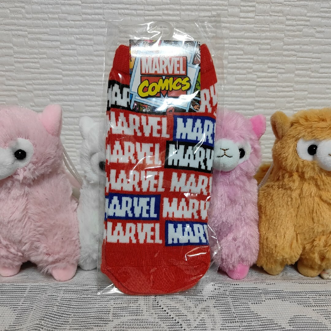 MARVEL(マーベル)の新品☆MARVEL　靴下　レッド レディースのレッグウェア(ソックス)の商品写真