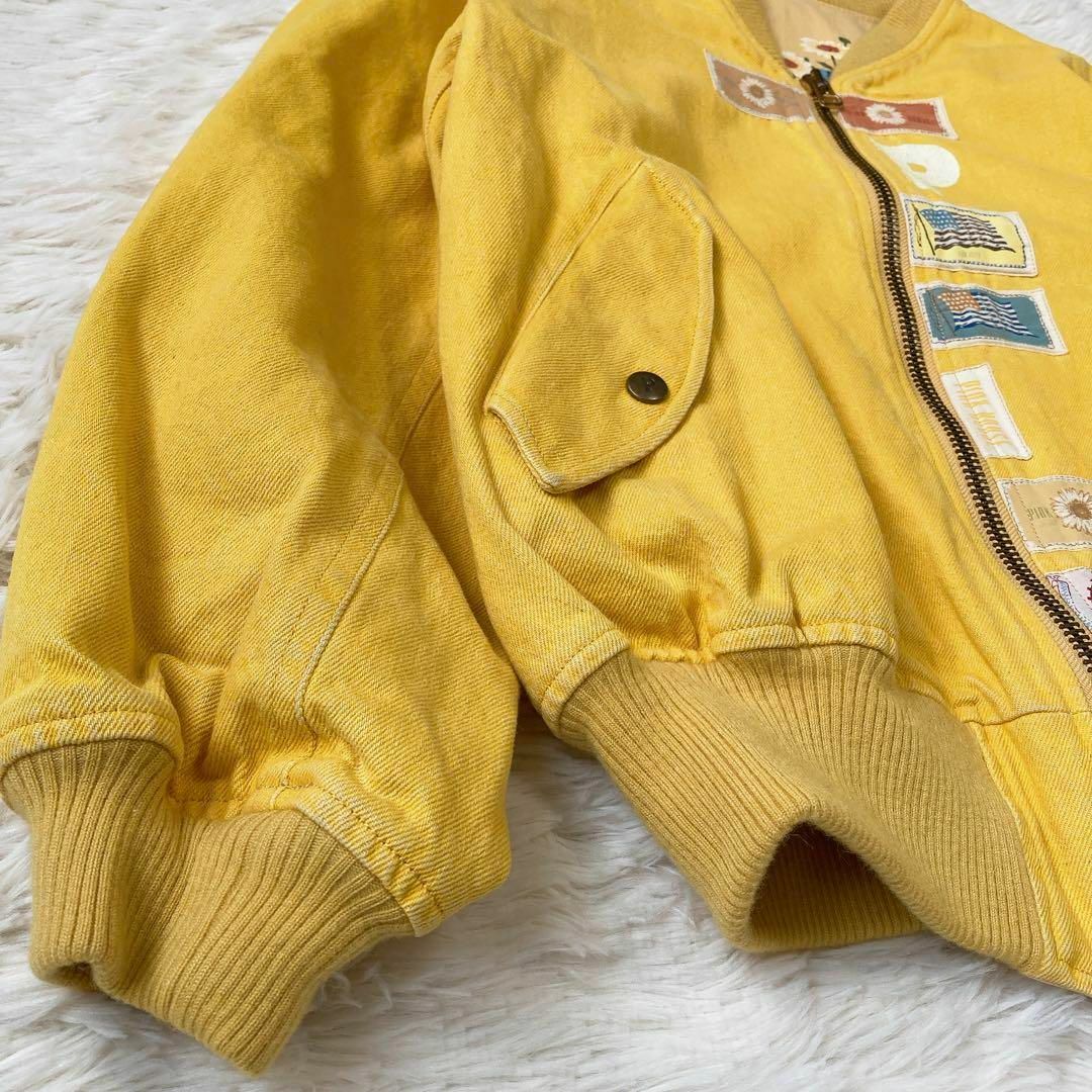 PINK HOUSE(ピンクハウス)のピンクハウス　黄色　ma-1 ジャンパー　ブルゾン　花　国旗　ワッペン　花束　F レディースのジャケット/アウター(ブルゾン)の商品写真