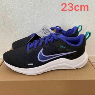 ナイキ(NIKE)のNIKE DOWNSHIFTER 12(スニーカー)