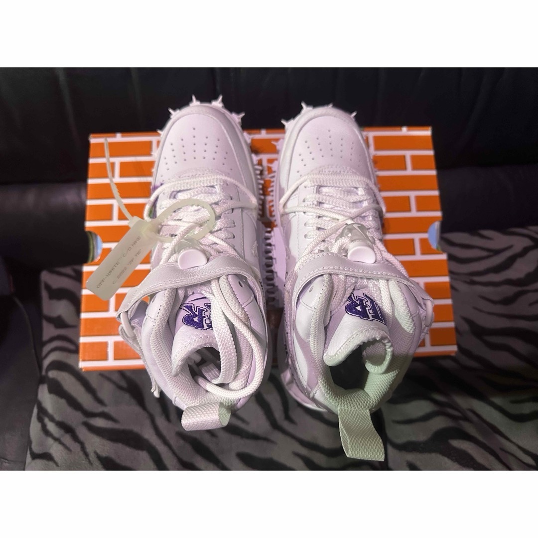 OFF-WHITE(オフホワイト)の希少レディースサイズ　オフホワイト　ナイキ　グラフティ メンズの靴/シューズ(スニーカー)の商品写真