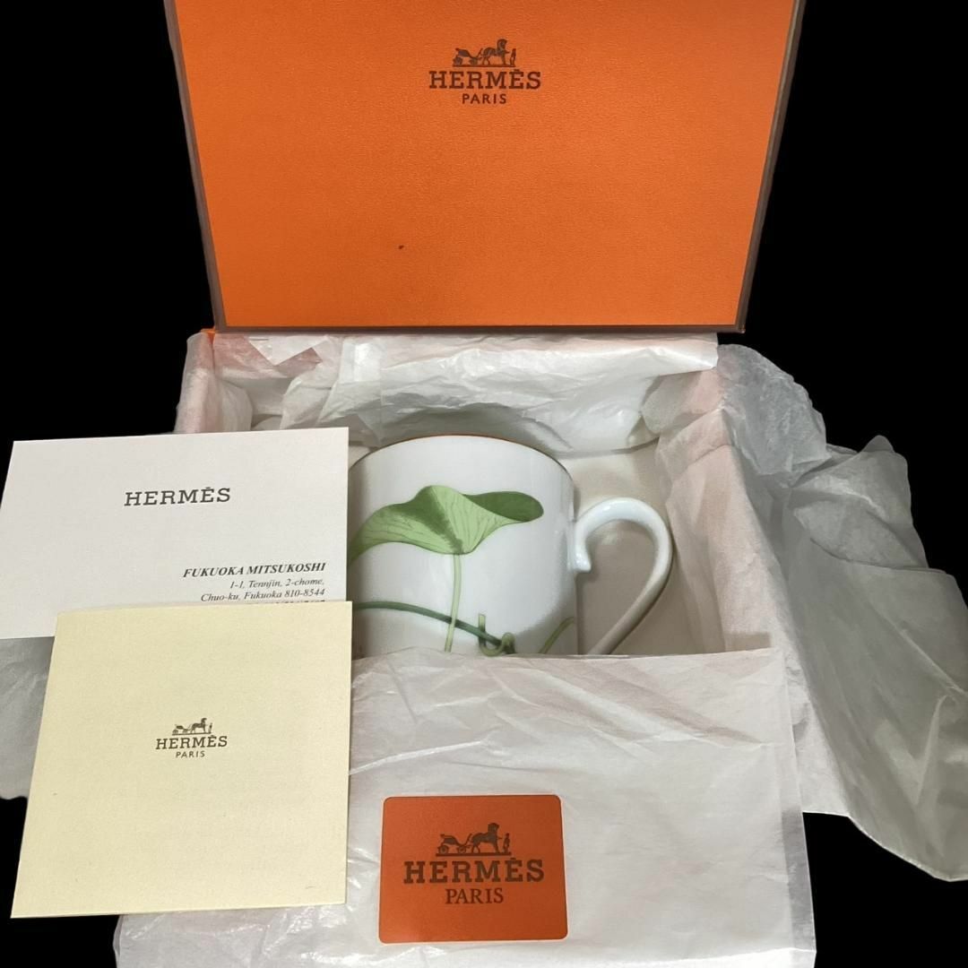 Hermes(エルメス)の廃盤★未使用★エルメス ナイルの庭 マグカップ 蓮 lotus 食器 カップ 花 インテリア/住まい/日用品のキッチン/食器(グラス/カップ)の商品写真