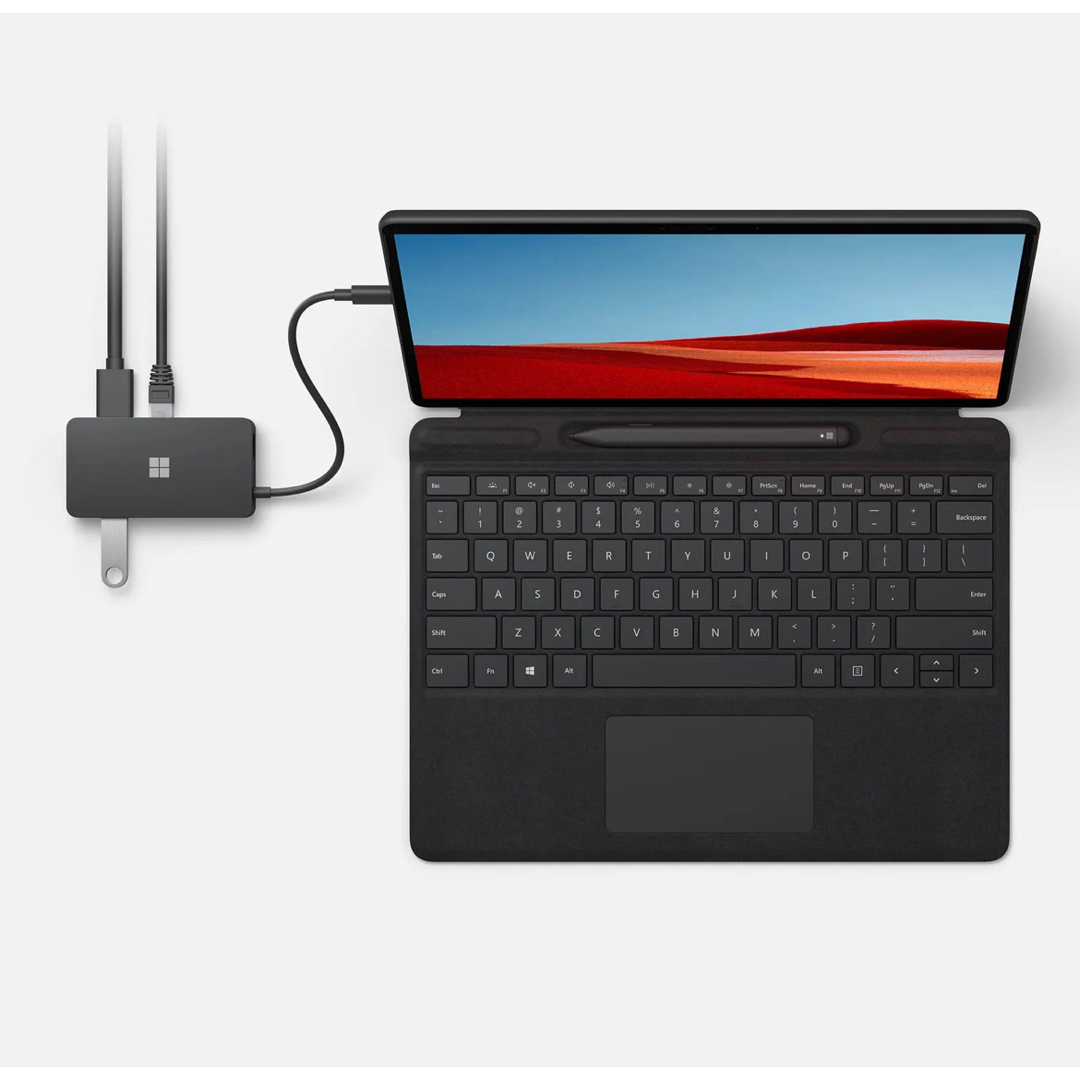 Microsoft(マイクロソフト)のUSB-C トラベル ハブ マイクロソフト Microsoft スマホ/家電/カメラのPC/タブレット(その他)の商品写真