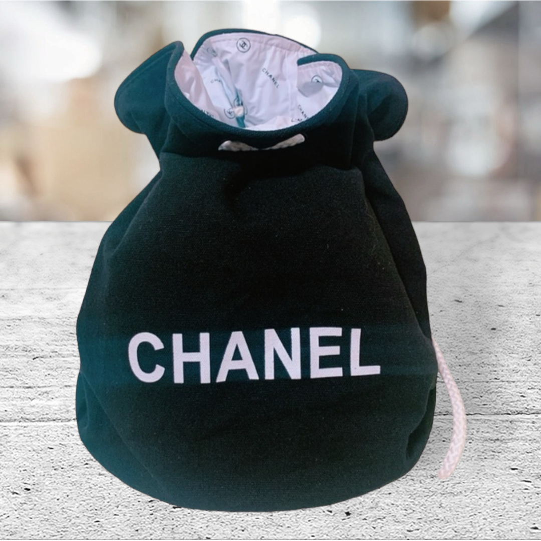 CHANEL(シャネル)の新品CHANEL ノベルティバックパックリュック ロゴココマークブラック レディースのバッグ(リュック/バックパック)の商品写真