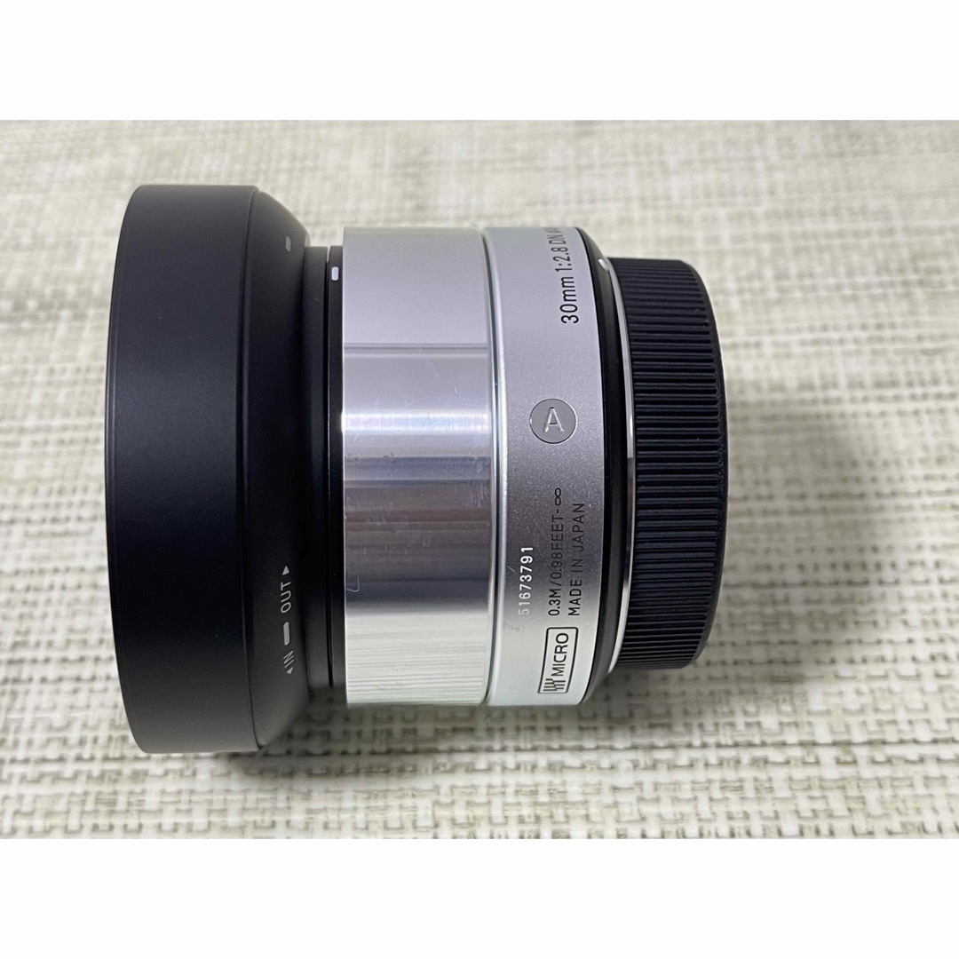 SIGMA(シグマ)のSigmaシグマ 30mm F2.8 DN Artマイクロフォーサーズ用 スマホ/家電/カメラのカメラ(レンズ(単焦点))の商品写真