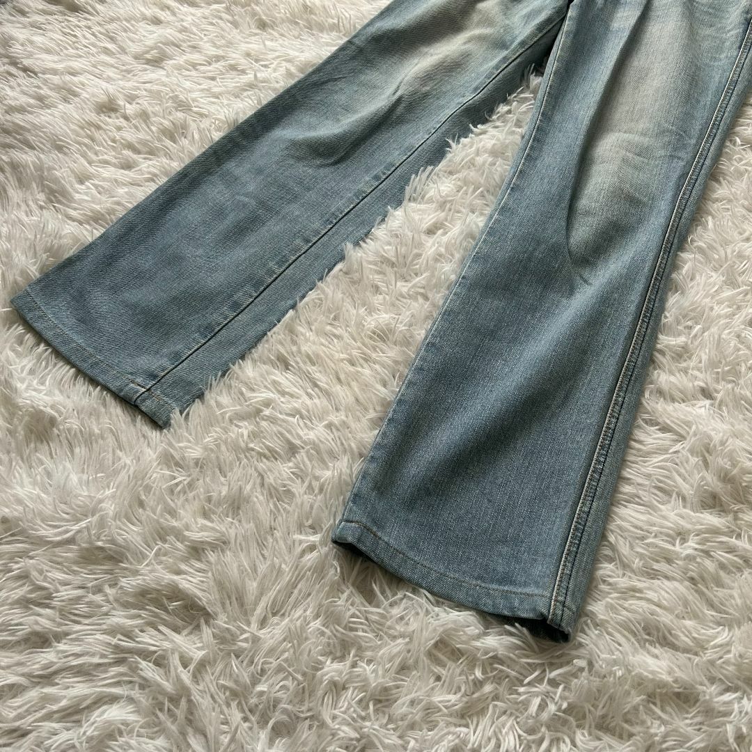 EURO LEVI'S(ユーロリーバイス)の【訳あり美品】リーバイス デニム ジーンズ M ライトブルー 人気 ✓3564 メンズのパンツ(デニム/ジーンズ)の商品写真