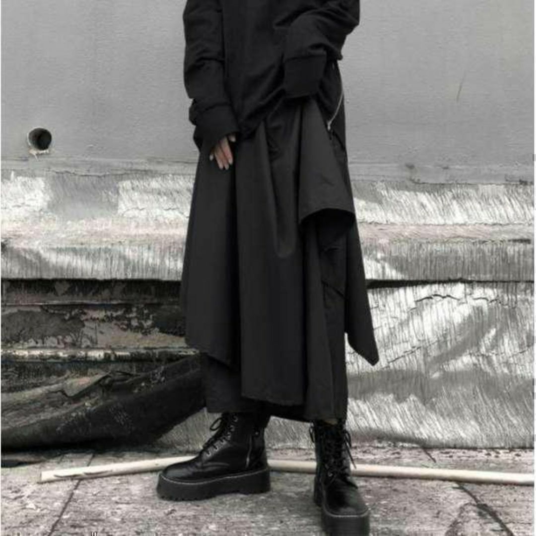 ⭐️トレンド⭐️ 袴パンツ　アシンメトリー　不規則裾　レイヤード　黒 レディースのスカート(ひざ丈スカート)の商品写真