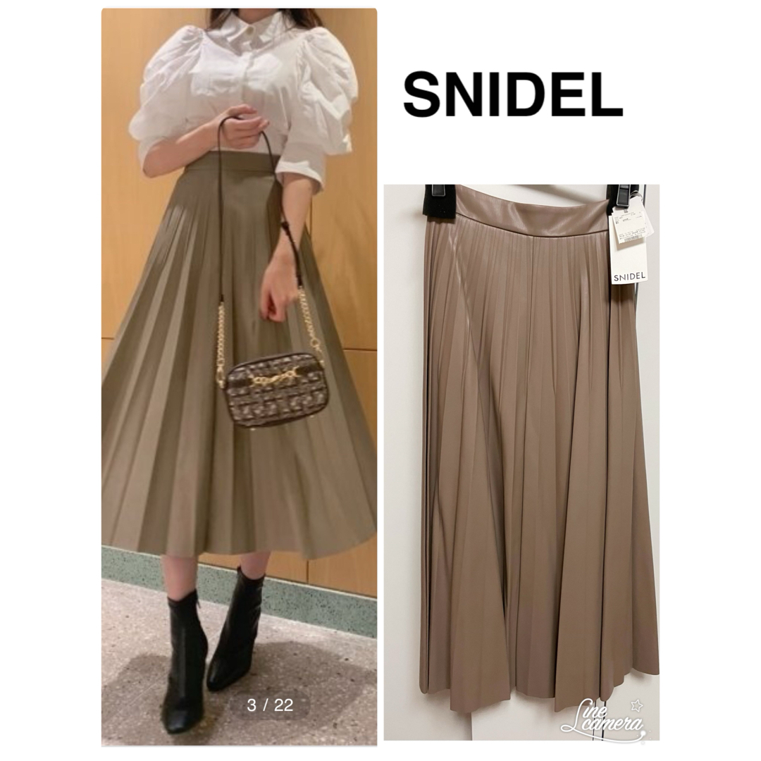 SNIDEL(スナイデル)のSNIDEL スナイデル レザーライクプリーツスカート レディースのスカート(ロングスカート)の商品写真