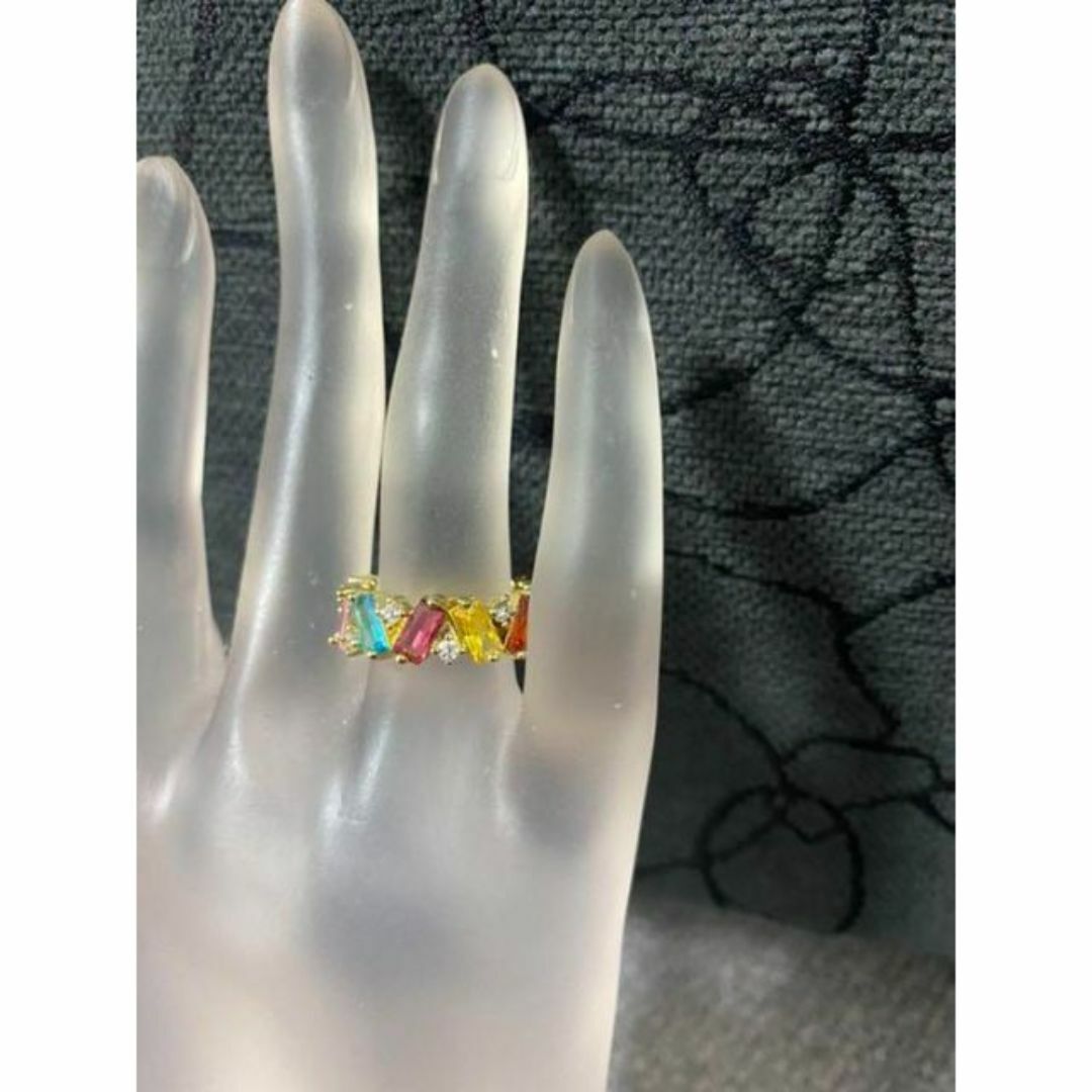（1220）11号　ゴールドスワロ高級スクエアカラフルリング　高価爪留め　指輪 レディースのアクセサリー(リング(指輪))の商品写真