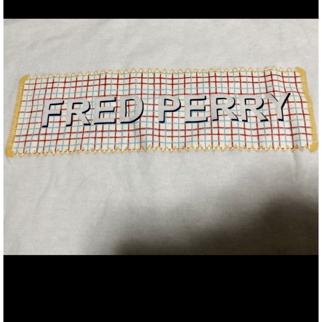 FRED PERRY(フレッドペリー)のフレッドペリーホワイト×イエローコットンT レディースのトップス(Tシャツ(半袖/袖なし))の商品写真