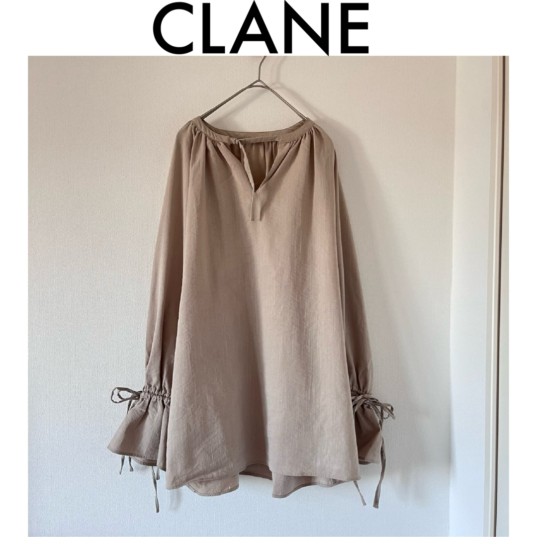 CLANE(クラネ)の【CLANE】GATHER TUNIC TOPS ギャザーチュニック　ブラウス レディースのトップス(シャツ/ブラウス(長袖/七分))の商品写真