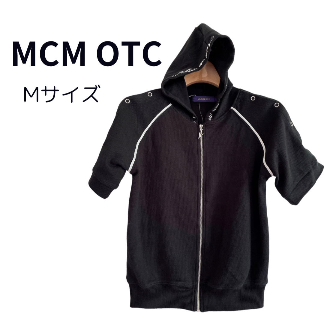 MCM(エムシーエム)のmcm OTC エムシーエム パーカー 半袖 ブラック M レディースのトップス(パーカー)の商品写真