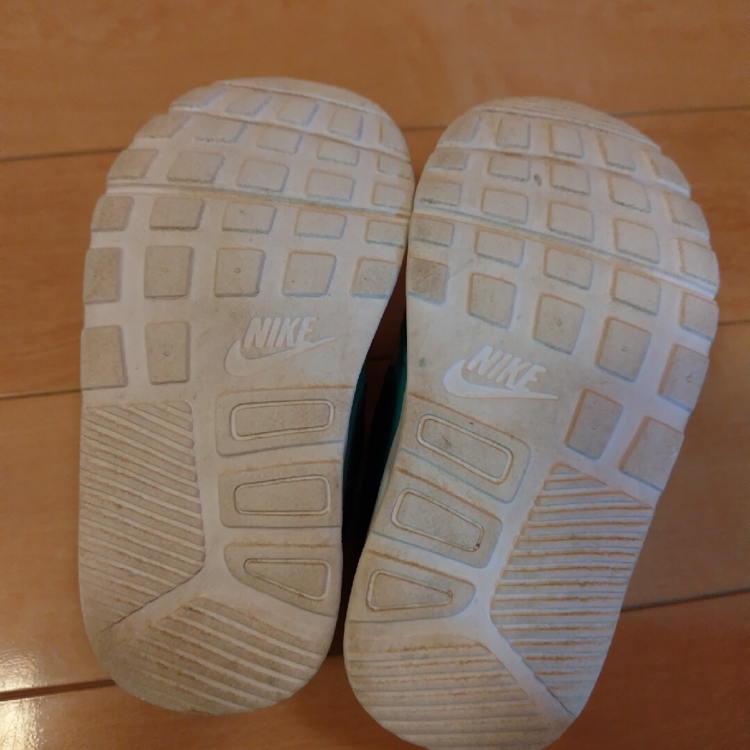 NIKE(ナイキ)のNIKE☆AIR MAX☆15cm キッズ/ベビー/マタニティのキッズ靴/シューズ(15cm~)(スニーカー)の商品写真