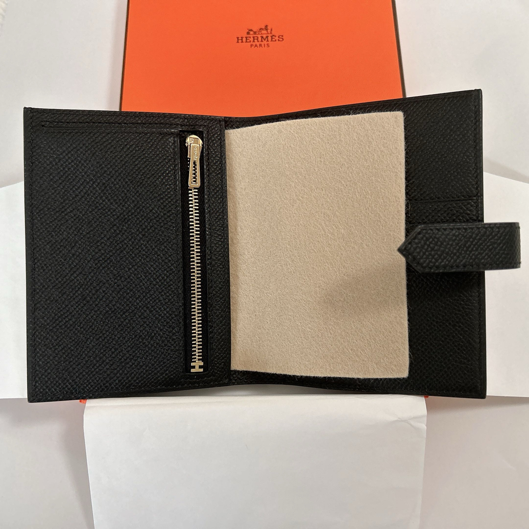 Hermes(エルメス)の新品　HERMES べアンコンパクト レディースのファッション小物(財布)の商品写真