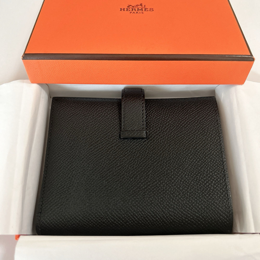 Hermes(エルメス)の新品　HERMES べアンコンパクト レディースのファッション小物(財布)の商品写真